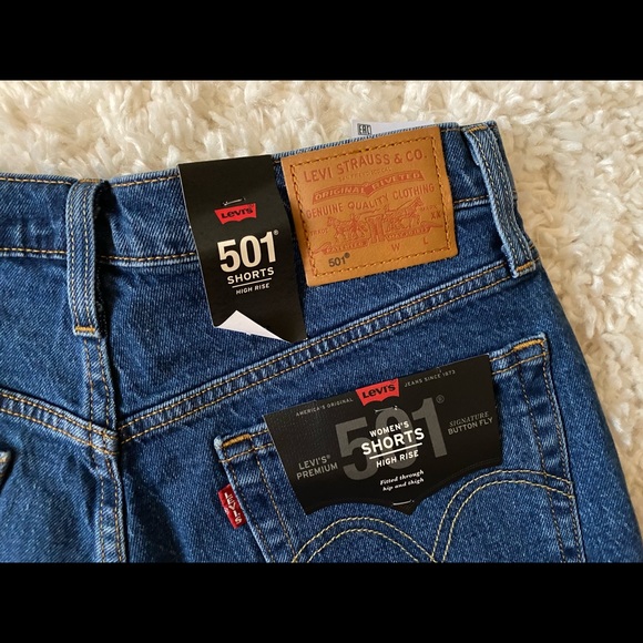 Levi’s 501 High Rise Jean Shorts - Picture 3 of 8